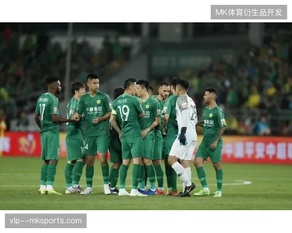 哈基米单季6助攻荣膺助攻王,其右路前插能力成为巴黎边路进攻核心战术 哈基米单季6助攻荣膺助攻王,其右路前插能力成为巴黎边路进攻核心战术